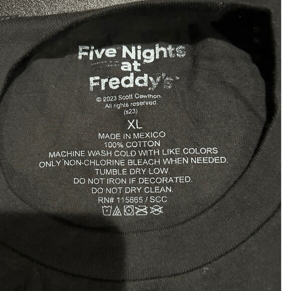FIVE NIGHTS at FREDDY's New Black Short Sleeve Graphic Tee Size XL - Picture 4 of 4